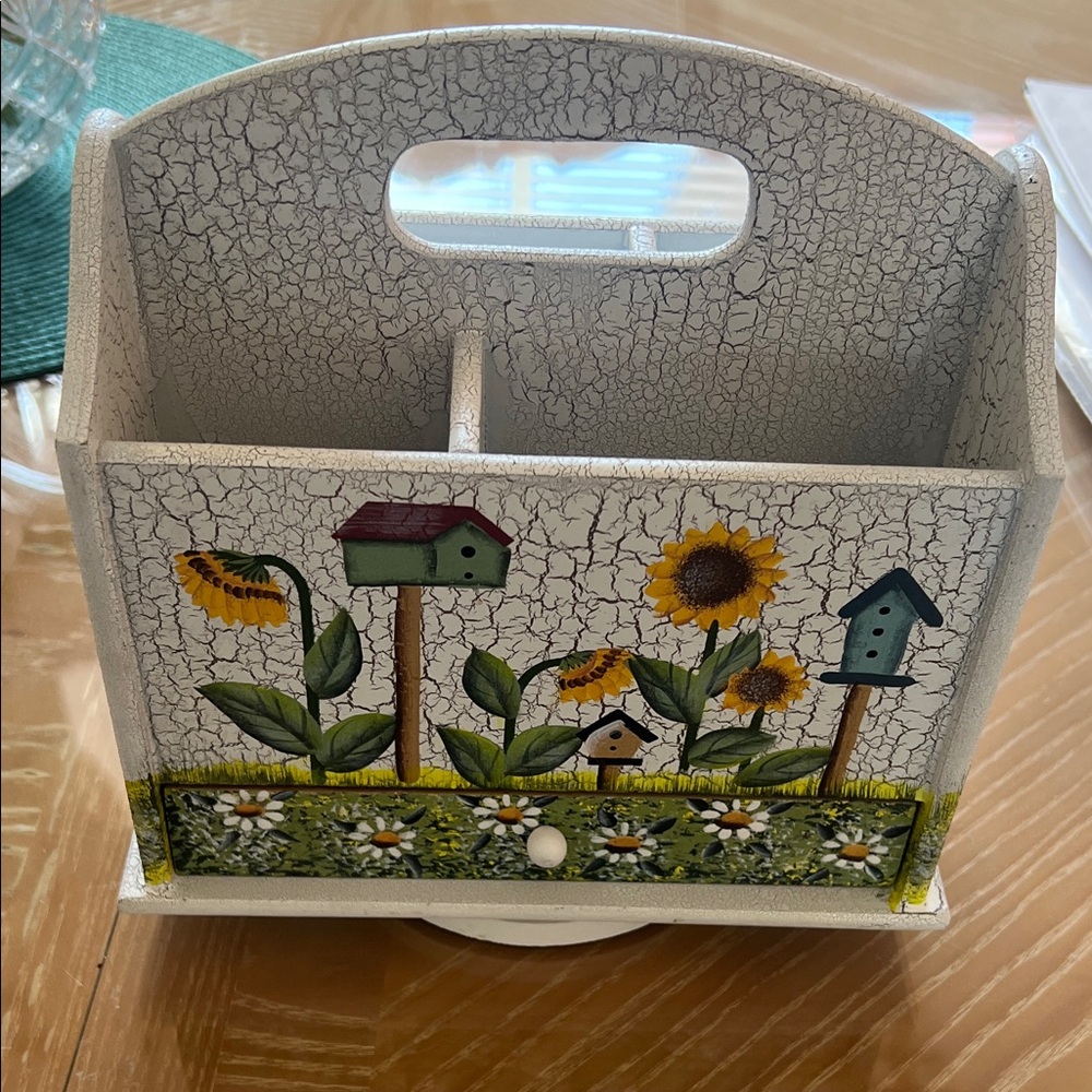 Sunflower and Birdhouse Decorative Organizer